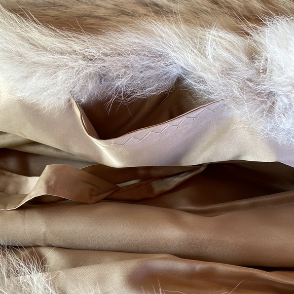 Peiser&Berk Canadian coyote fur coat with hood size large - Picture 4 of 9